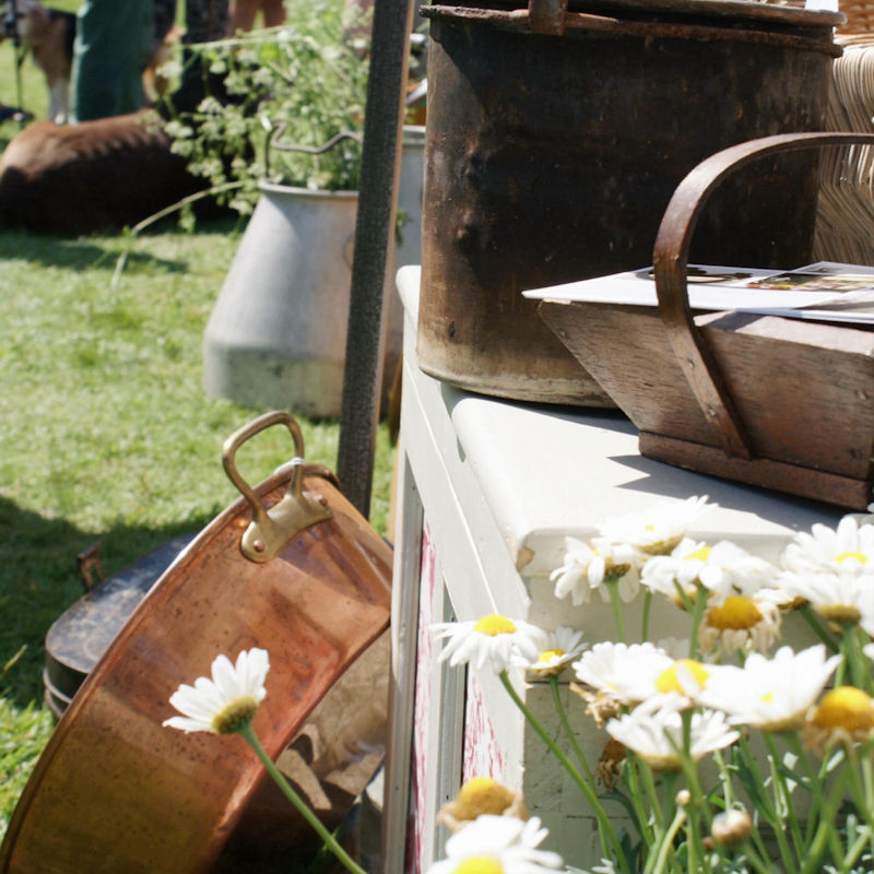 Dark Horse Brocante, Fakenham Racecourse, Fakenham, Norfolk, NR21 7NA | Antique, vintage and artisan fair. You can expect around 40 antique, vintage and artisan sellers at the event. | antique, vintage, artisan, makers