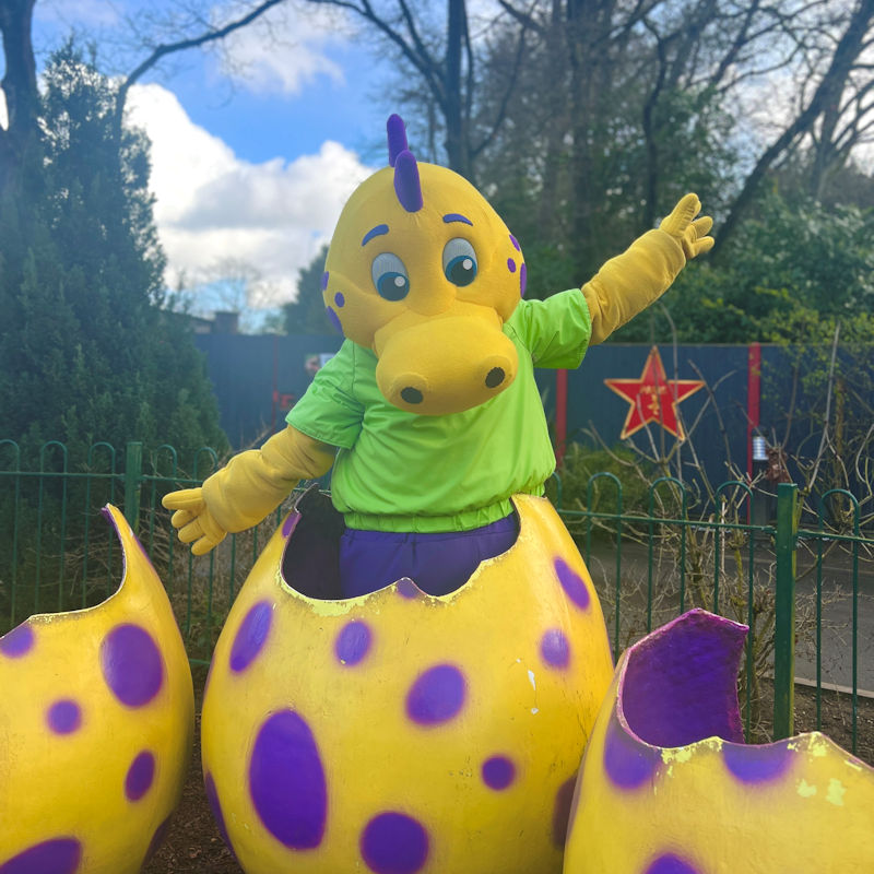 Dippy's Chocolate Factory, ROARR!, ROARR!, Lenwade, Norfolk, NG9 5JE | This Easter, experience a choco-saurus egg-stravaganza at ROARR! | Chocolate Factory, Easter Eggs, Easter Fun, Easter Activities, Days out with the Family, Days out with the Kids