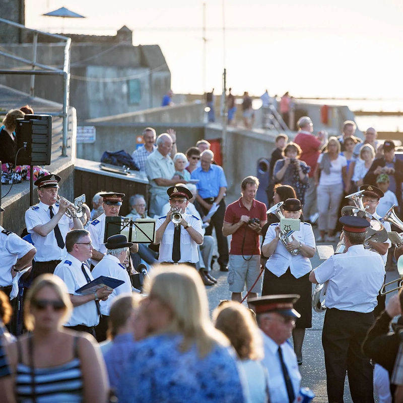 Sheringham Carnival, Sheringham, Norfolk | Week-long celebration, featuring a variety of activities, entertainment, and events for both the local community and visitors. | sheringham, carnival, north, norfolk, coast, august, events, parades, funfair, entertainment, community